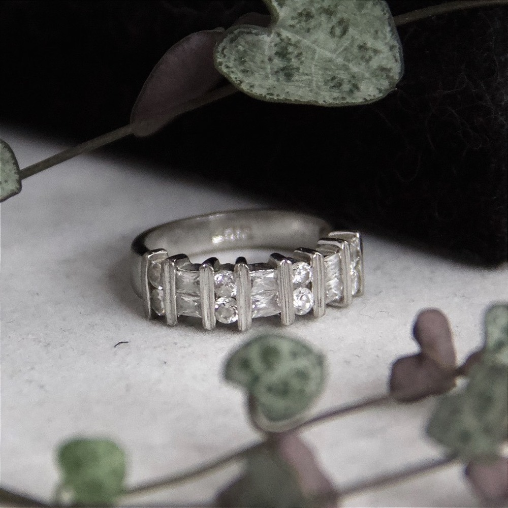 Sterling Silver 925 Baguette Round Cubic Zirconia Channel Set Band Ring Size 7.5
